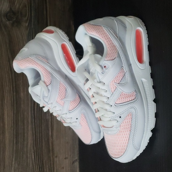 New Nike Womens Air Max Command White Orange Sneakers Size 6.5 Casual Streetwear - Picture 2 of 9